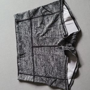 Lululemon In Movement Everlux Size 10 Shorts